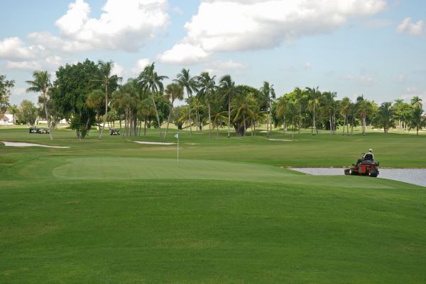 Golf Course Maintenance in West Chester